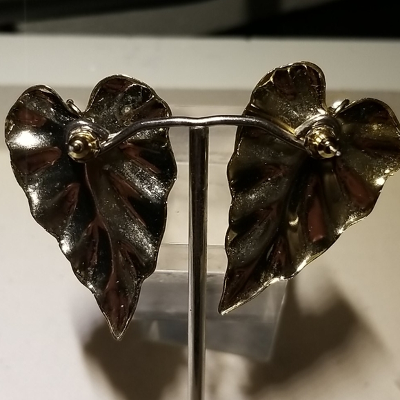 Gold & pearl 80's earrings - Picture 2 of 2